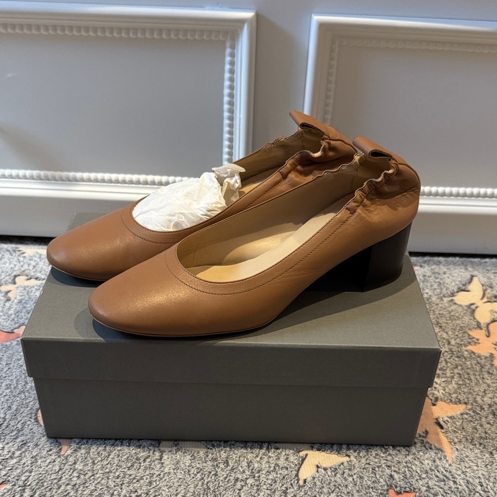 Everlane Leather Tan Block Heel Shoes